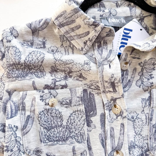 Collar and pocket detail