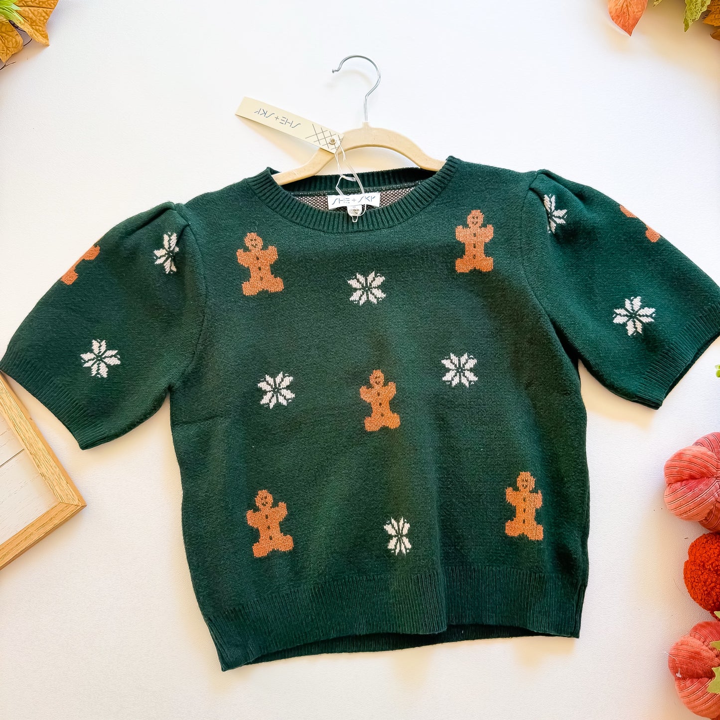 Gingerbread Season - Short Puff Sleeve Gingerbread Pattern Sweater Top