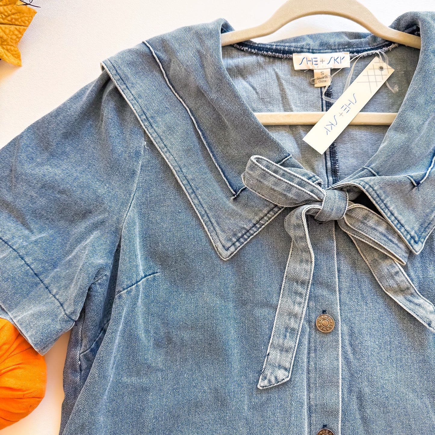 Hayloft Darling - Short Sleeve Front Bow Button Down Washed Denim Mini Dress With Pockets