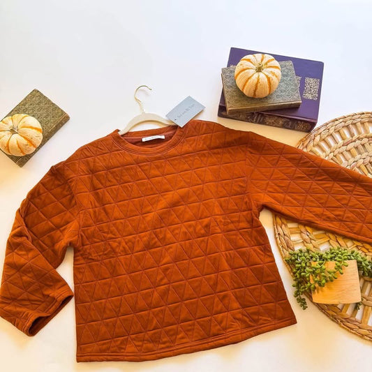 Spice quilted pullover